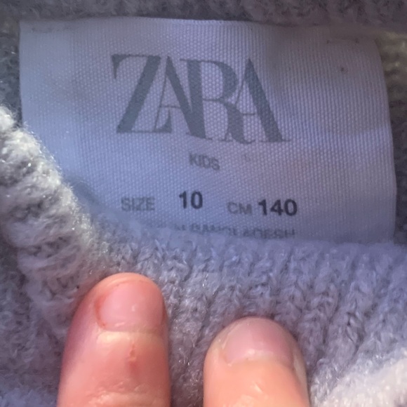 Gray Zara sweater - Picture 2 of 2